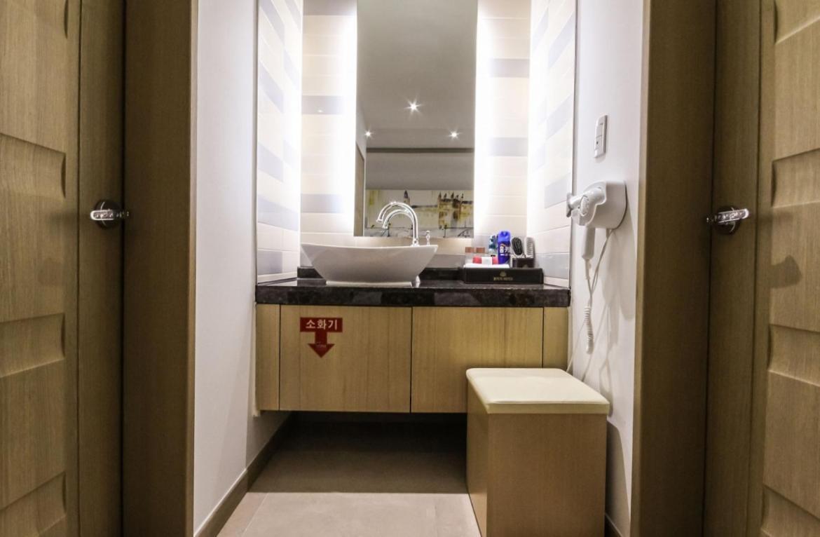 Gallery Hotel Kvangdzsu Kültér fotó