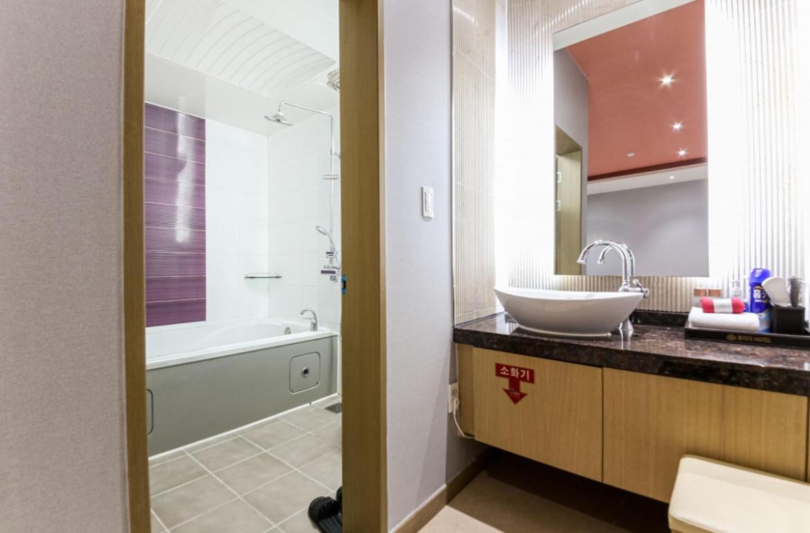 Gallery Hotel Kvangdzsu Kültér fotó