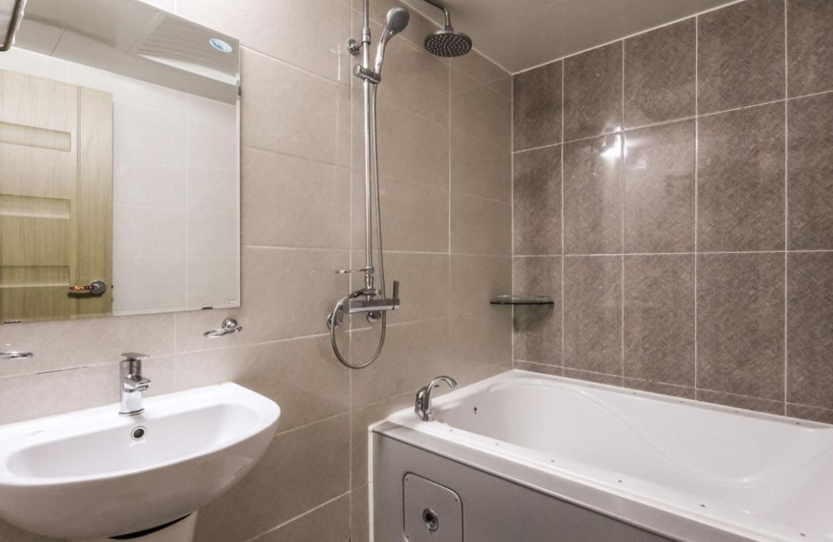 Gallery Hotel Kvangdzsu Kültér fotó