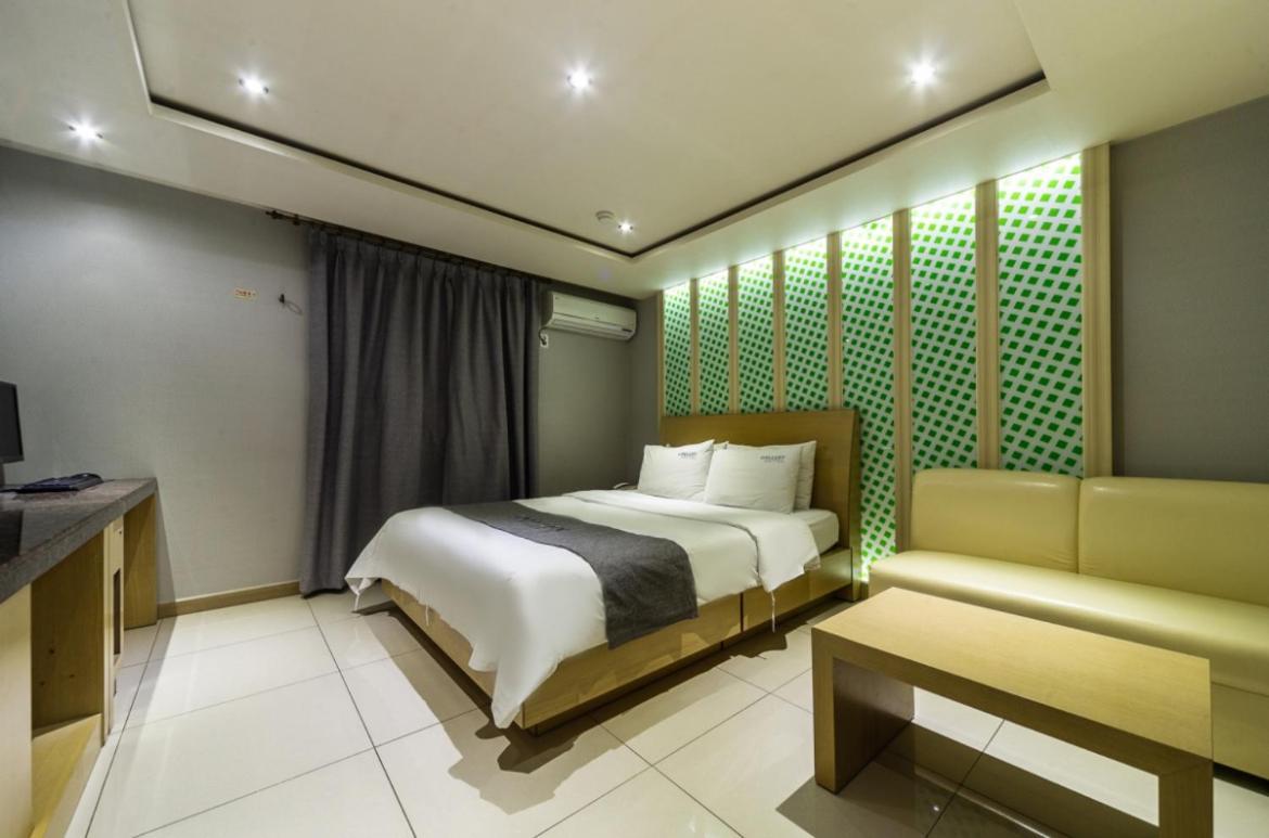 Gallery Hotel Kvangdzsu Kültér fotó