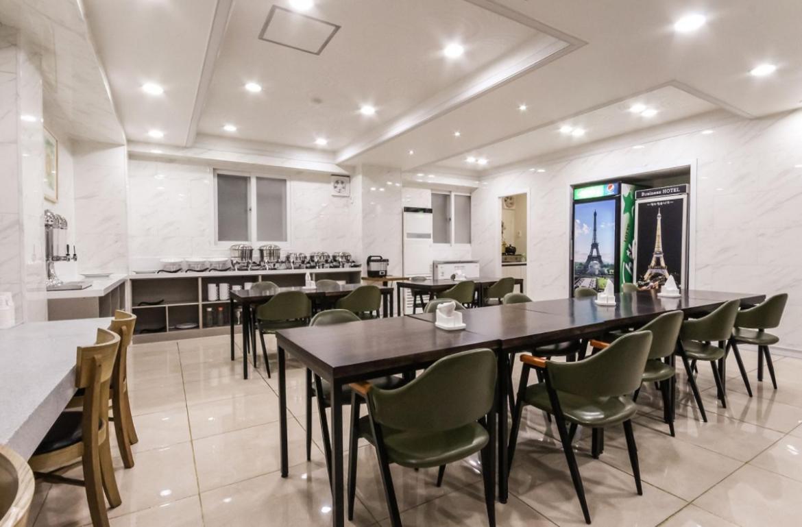 Gallery Hotel Kvangdzsu Kültér fotó